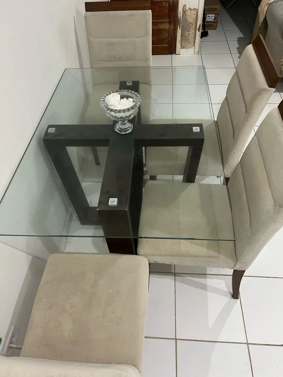 Excelente Mesa de Jantar - Foto 4