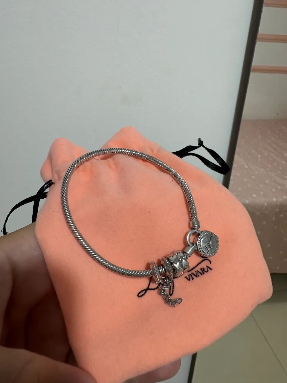 Pulseira Life Vivara cadeado 