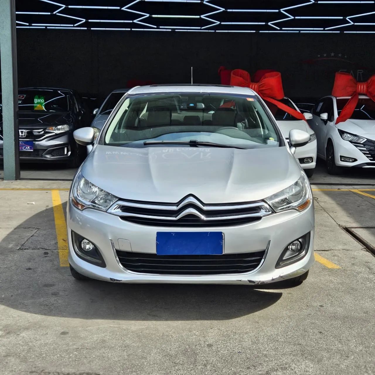 Citroën C4 Lounge Exclusive 1.6 Turbo Flex Aut., foto 2 de 20