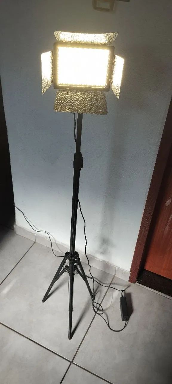 Vendo Ring light Tripé  - Foto 3