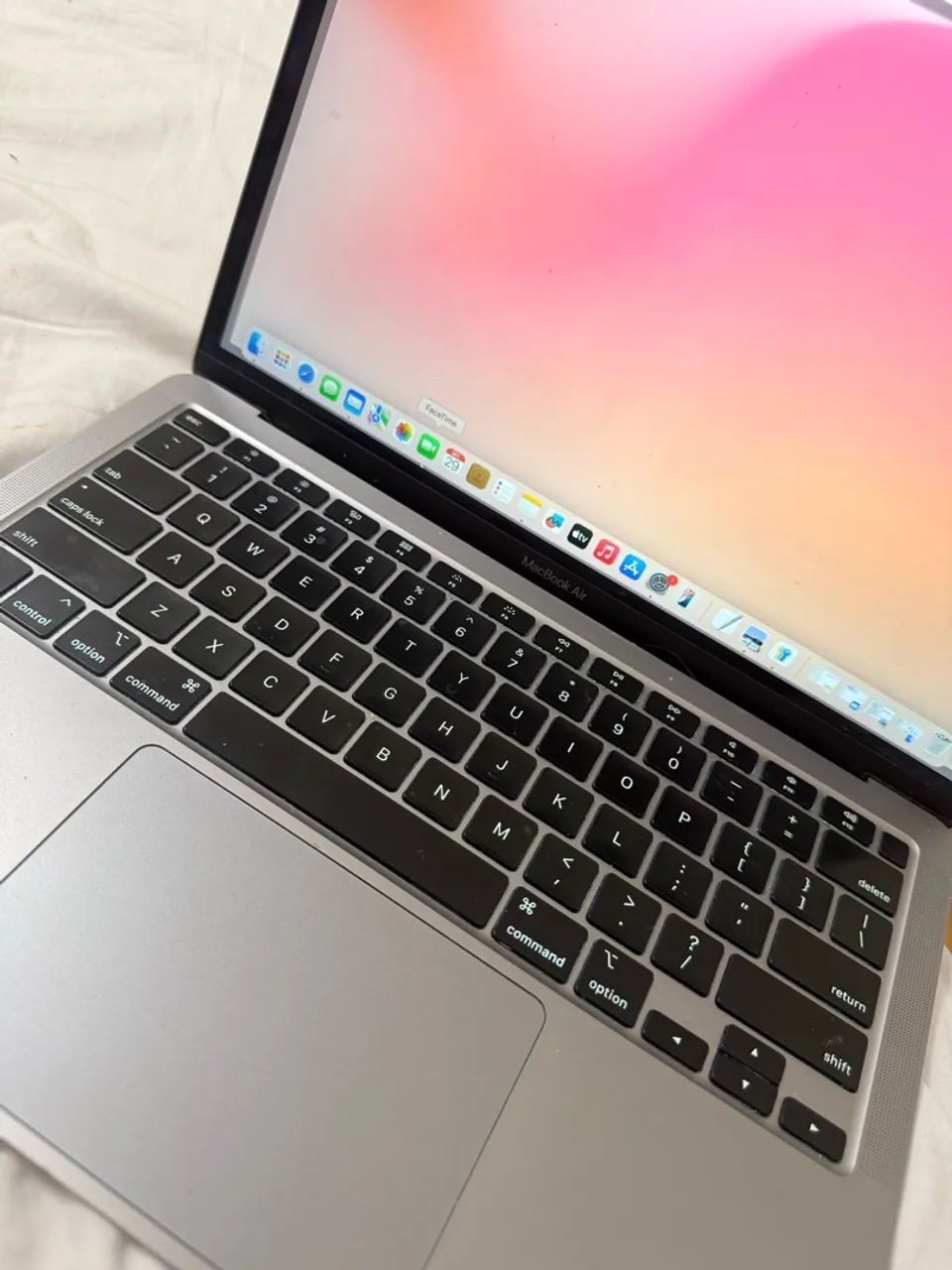 MacBook Air 2020 Intel Core i5 ? 8GB RAM ? 512GB SSD ? Tela Retina