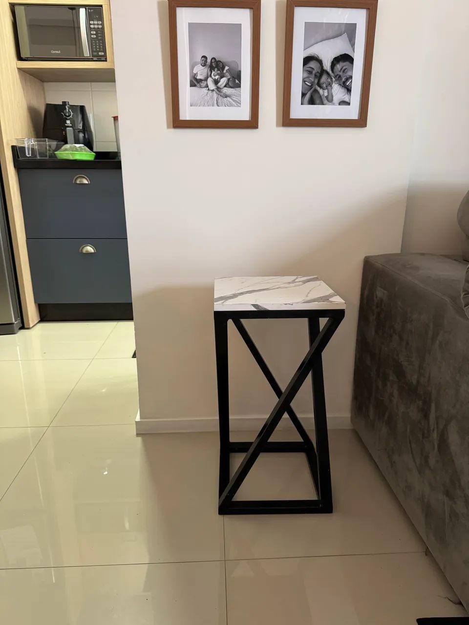 Mesinha, ou banqueta industrial 