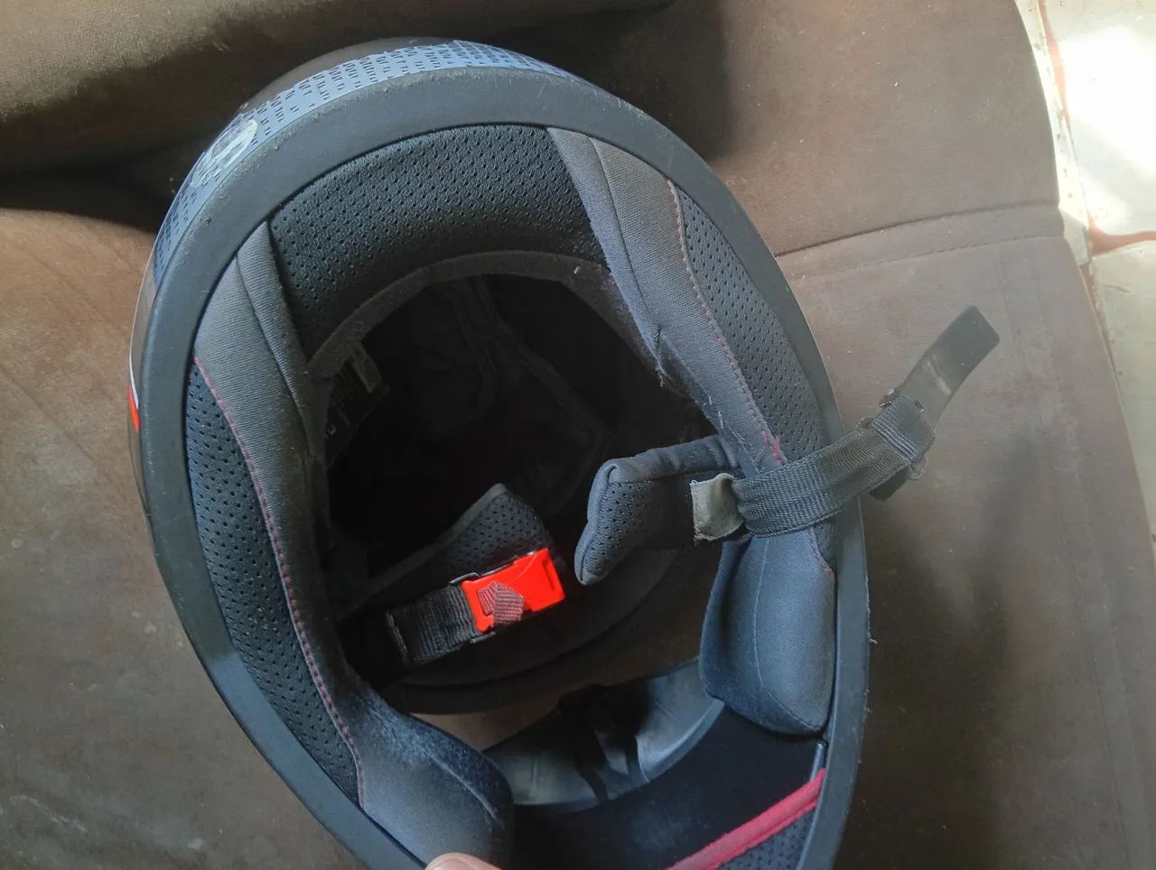 Capacete ASX semi novo 