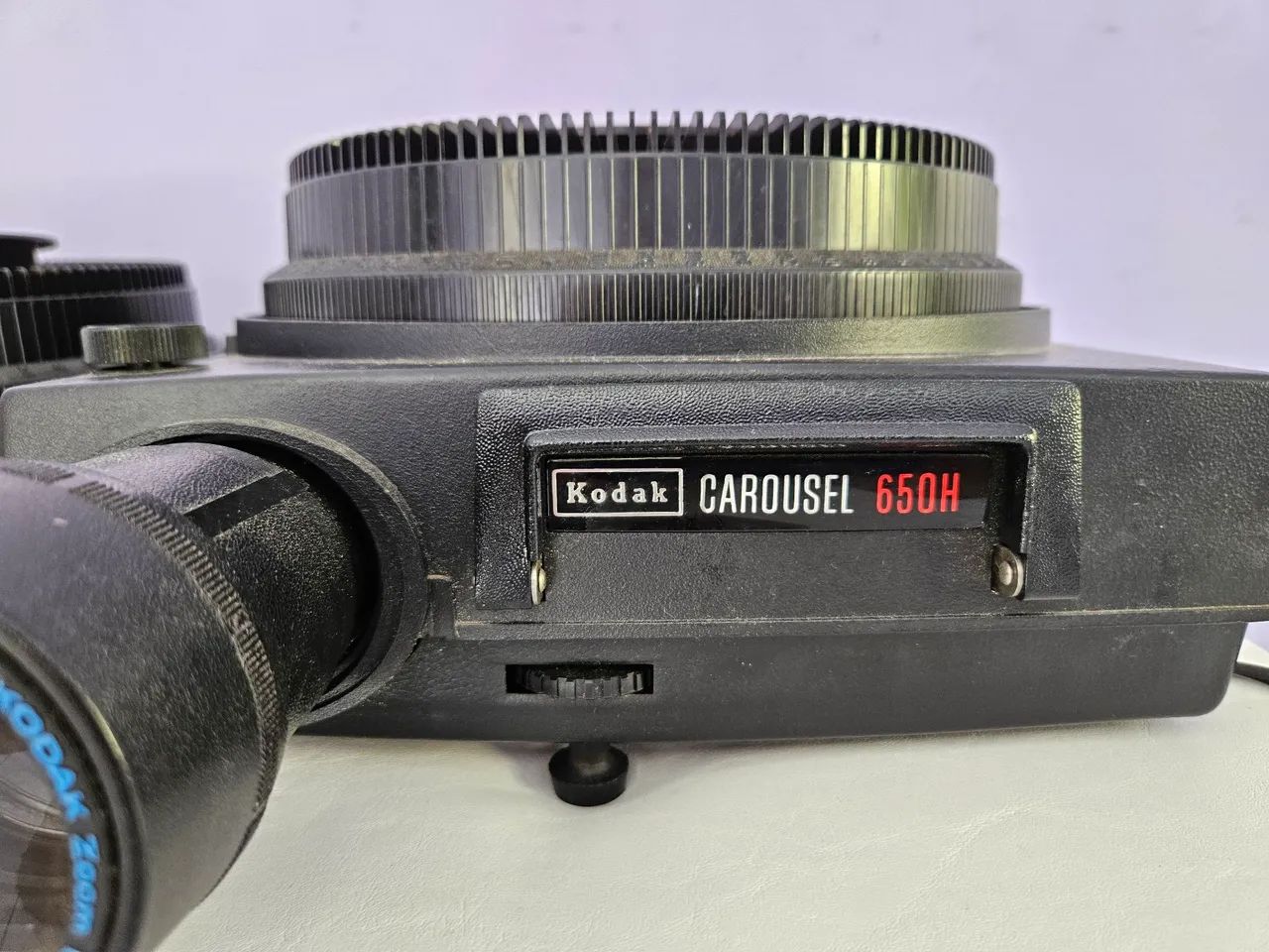 Projetor Antigo Kodak Carousel 650 - Foto 4