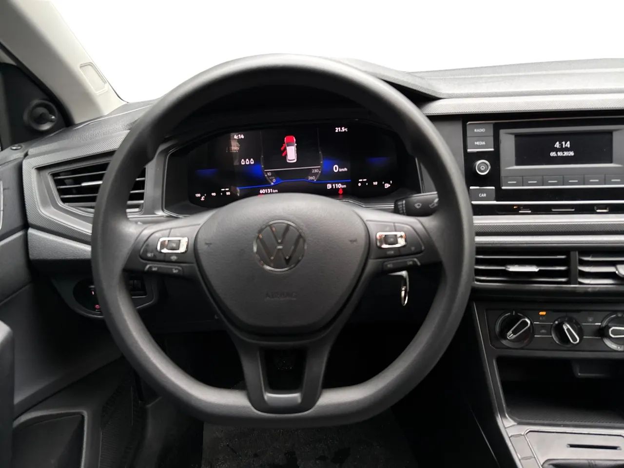Volkswagen Virtus Sense 1.0 Flex 12V 5p Mec., foto 12 de 16