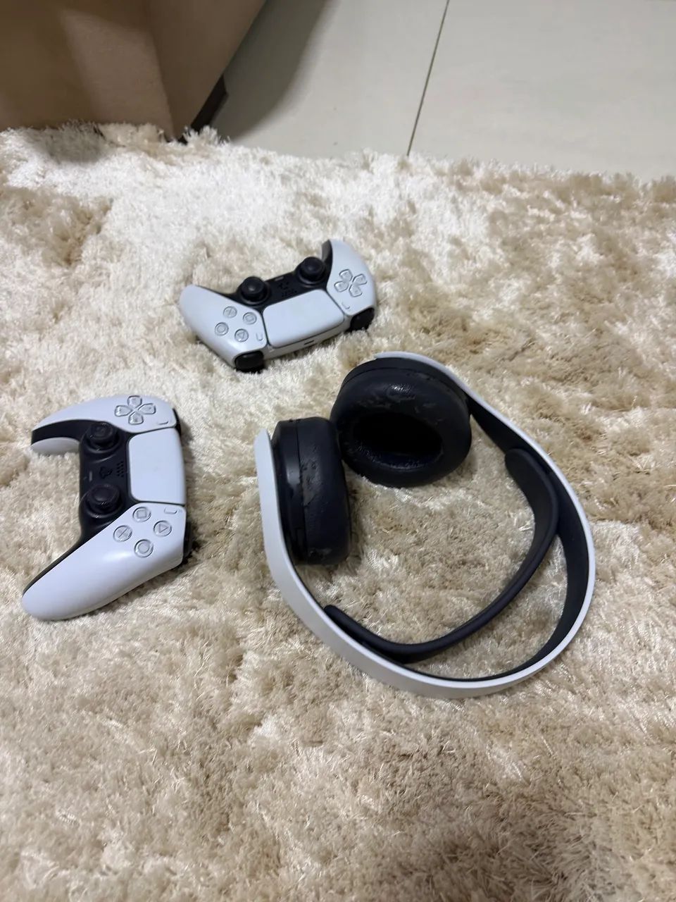 PlayStation 5 Slim, 2 controles e Headset original - Foto 3