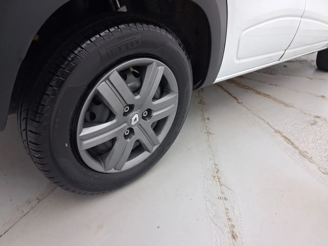 Renault Kwid 1.0 Zen, foto 14 de 18
