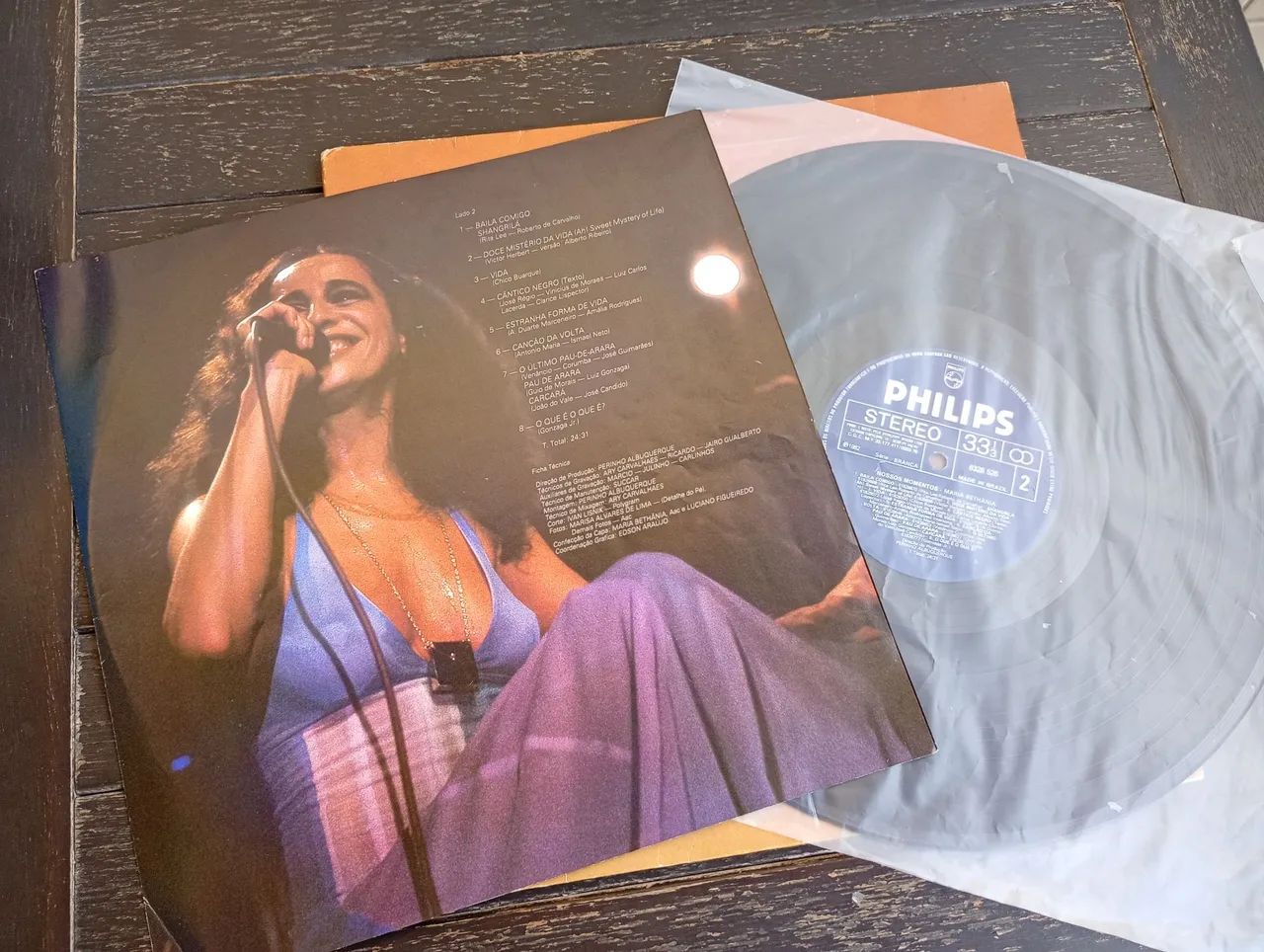 LP Maria Bethânia - Nossos Momentos