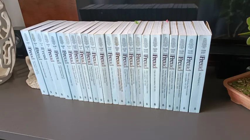Obras Completas de Sigmund Freud - Capa comum