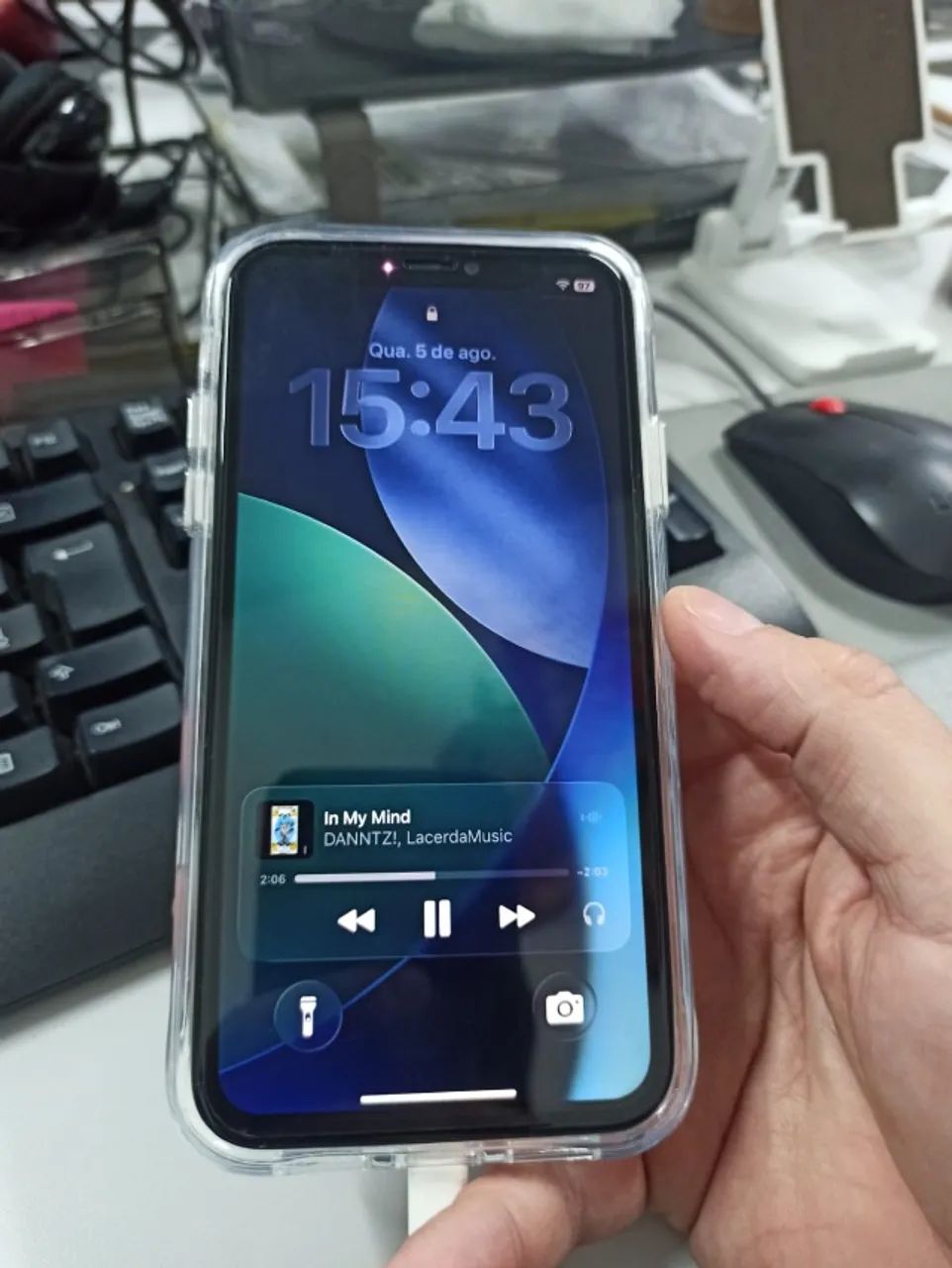 iPhone 11 - 128GB - Bom Estado - Face ID OK - Foto 2