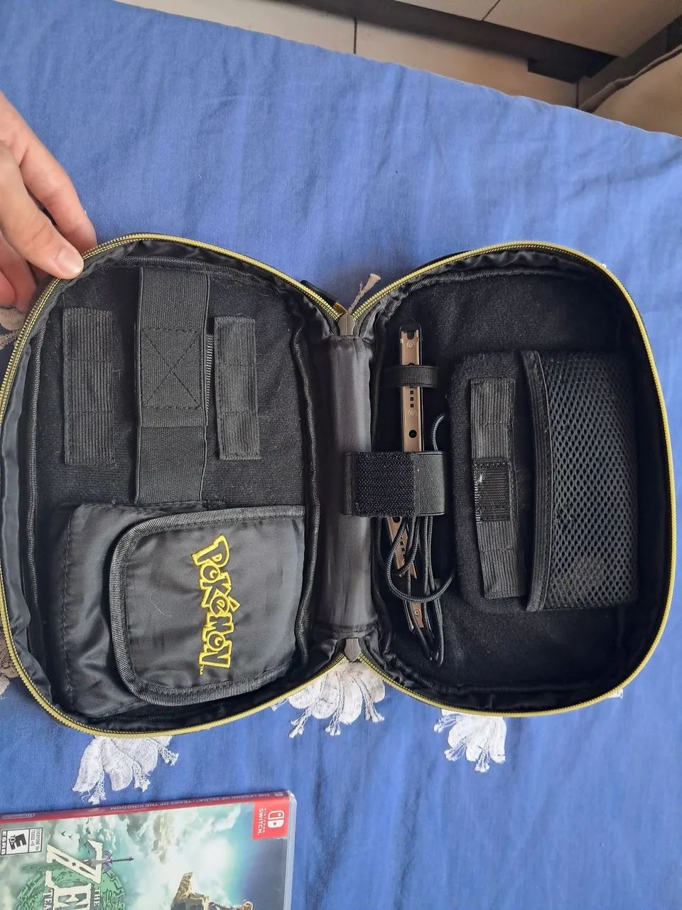 Nintendo Switch OLED + Case e Jogo Físico - Foto 2