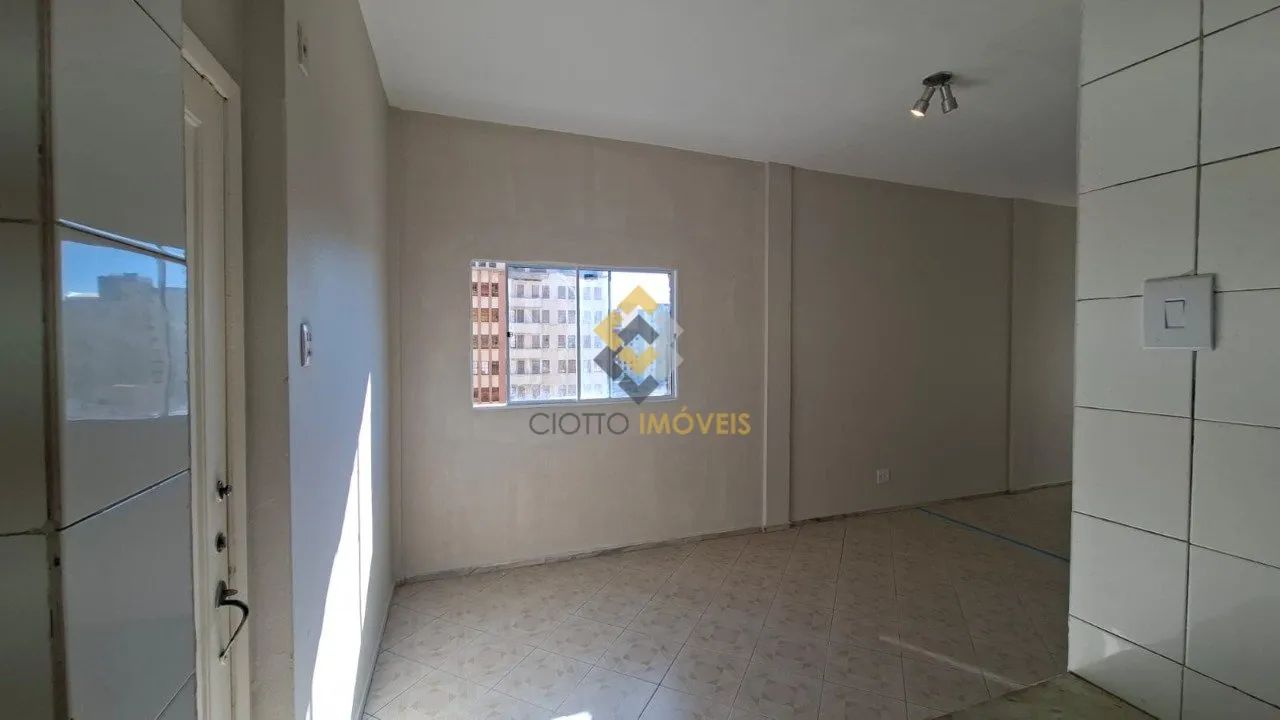 APTO CENTRO 1 QUARTO OTIMO - Foto 3