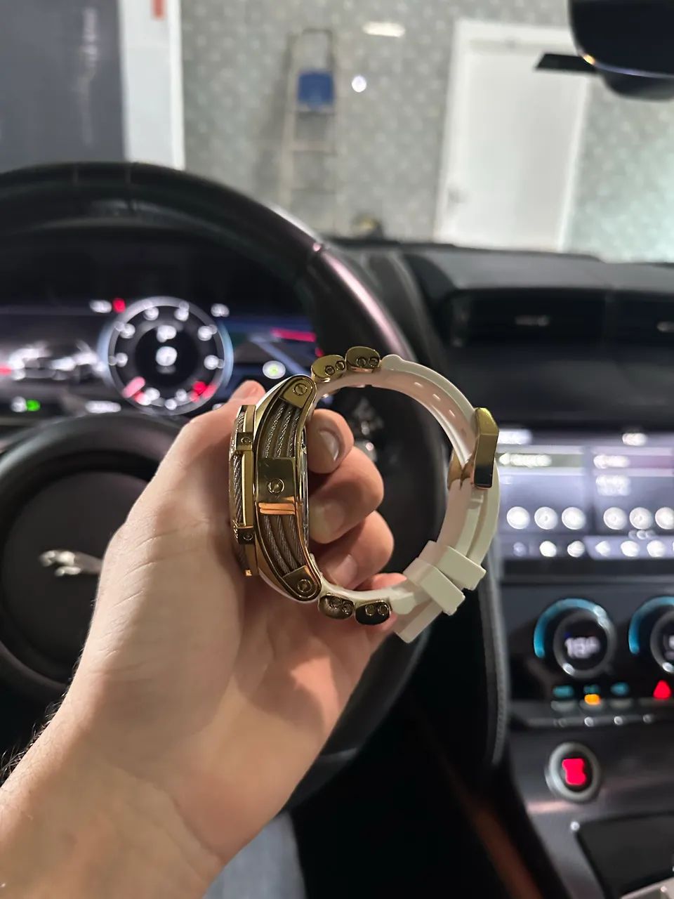 Relógio Invicta Bolt Zeus - Foto 2