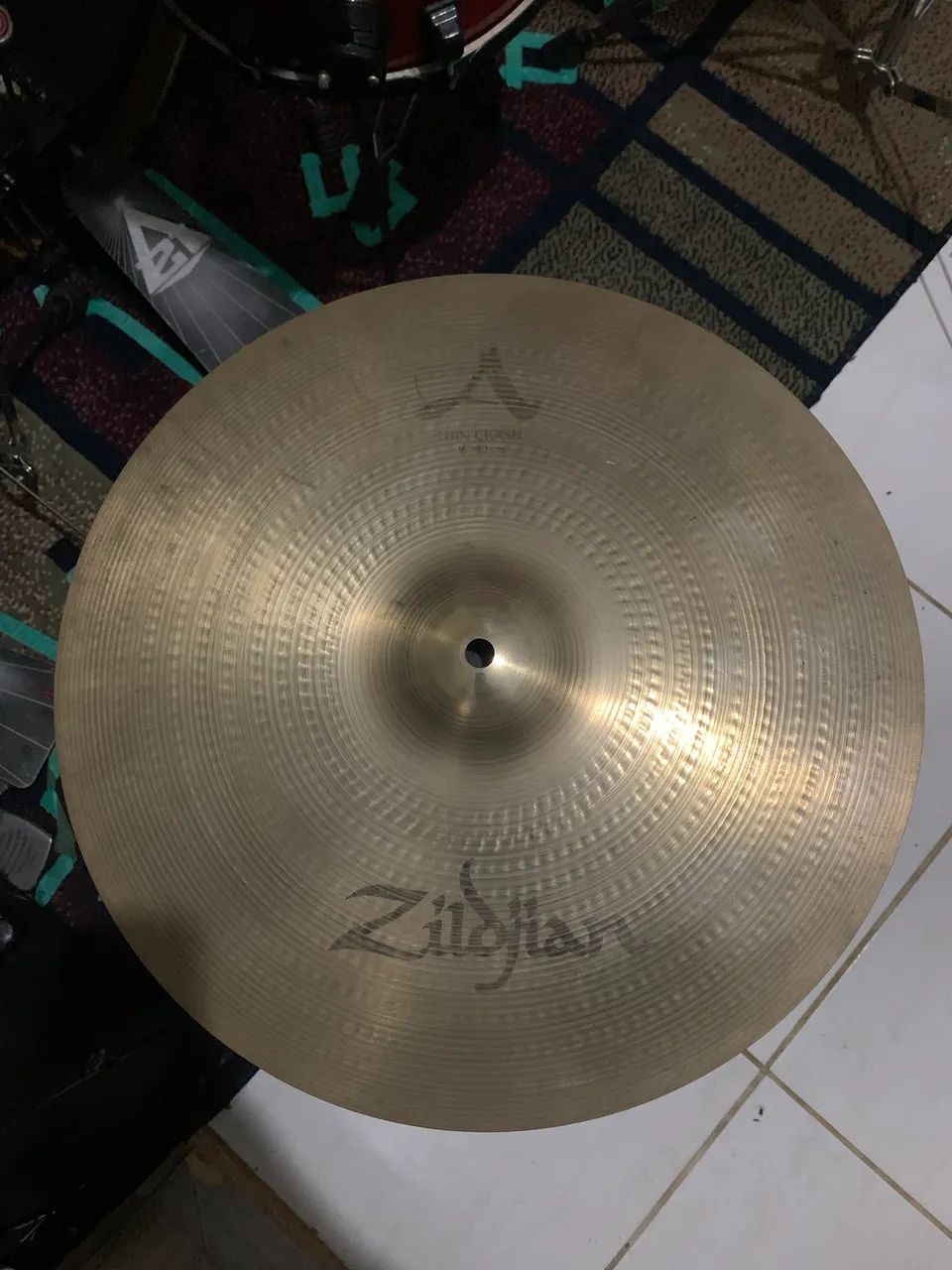 Zildjian Avedis Thin Crash 16 ano 2013