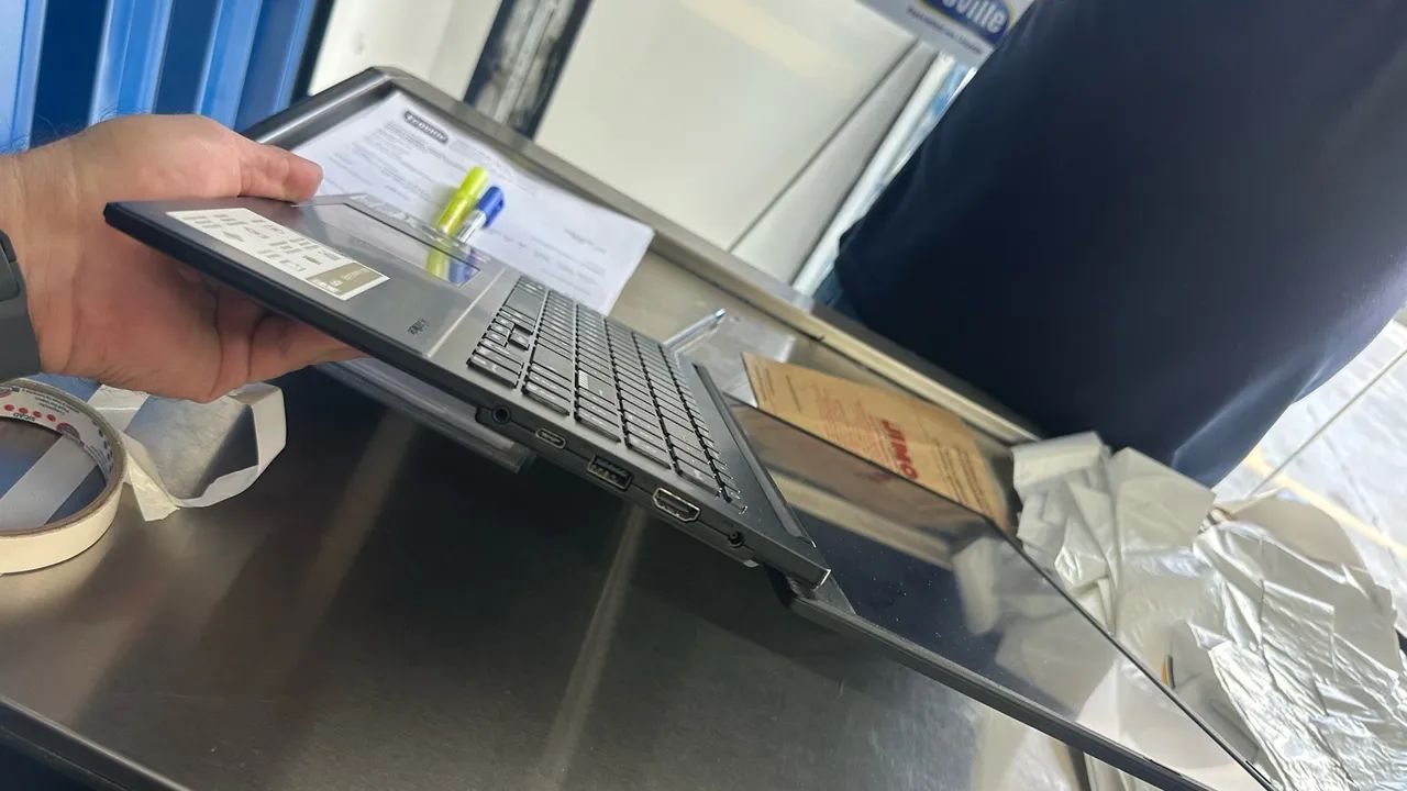 ? VENDO NOTEBOOK ASUS VIVOBOOK AMD RYZEN! - Foto 5