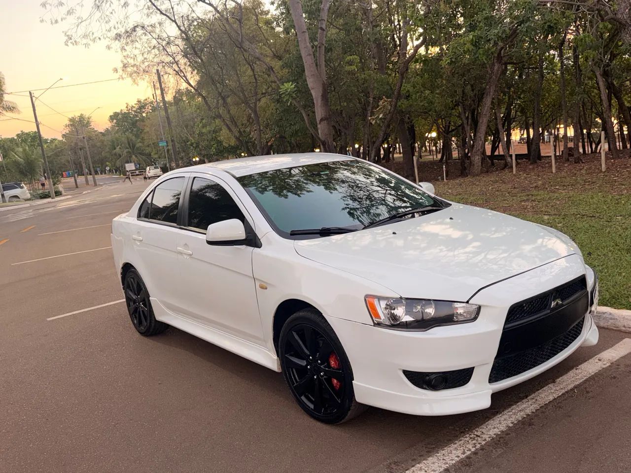 Mitsubishi Lancer 2.0 16V 160cv Aut. 2014 - Foto 4