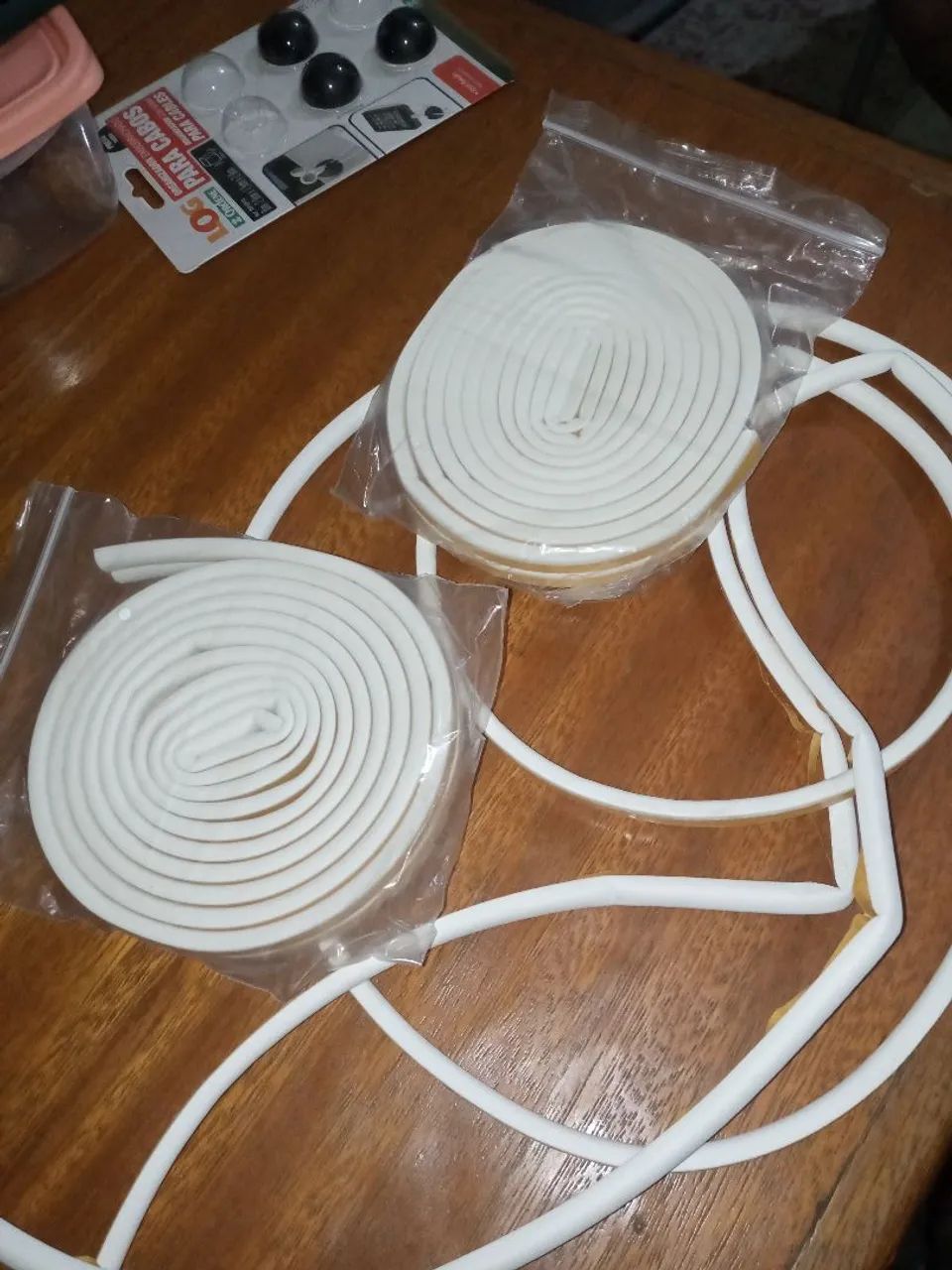 ACABAMENTO (PIAS/PORTAS/JANELAS)