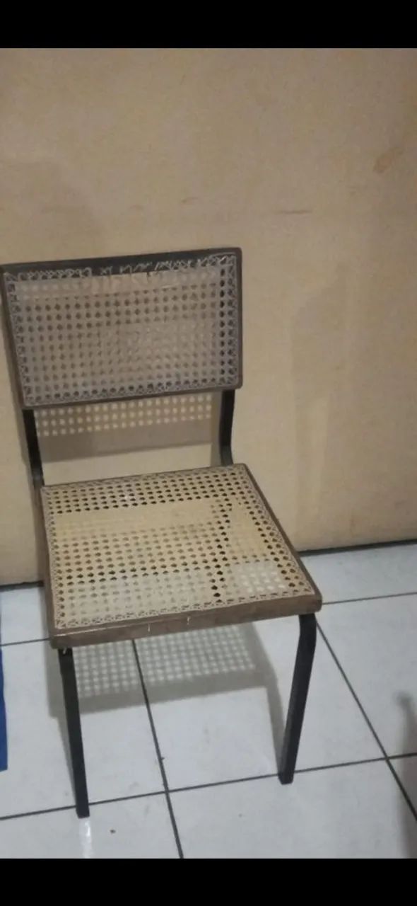 Cadeira de palhinha 