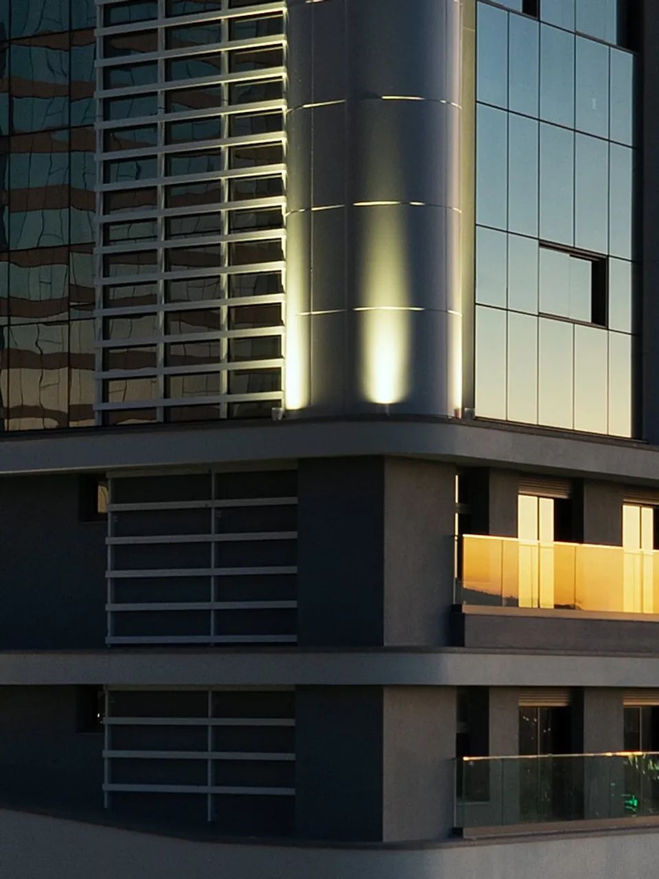 TONINO LAMBORGHINI RESIDENCES