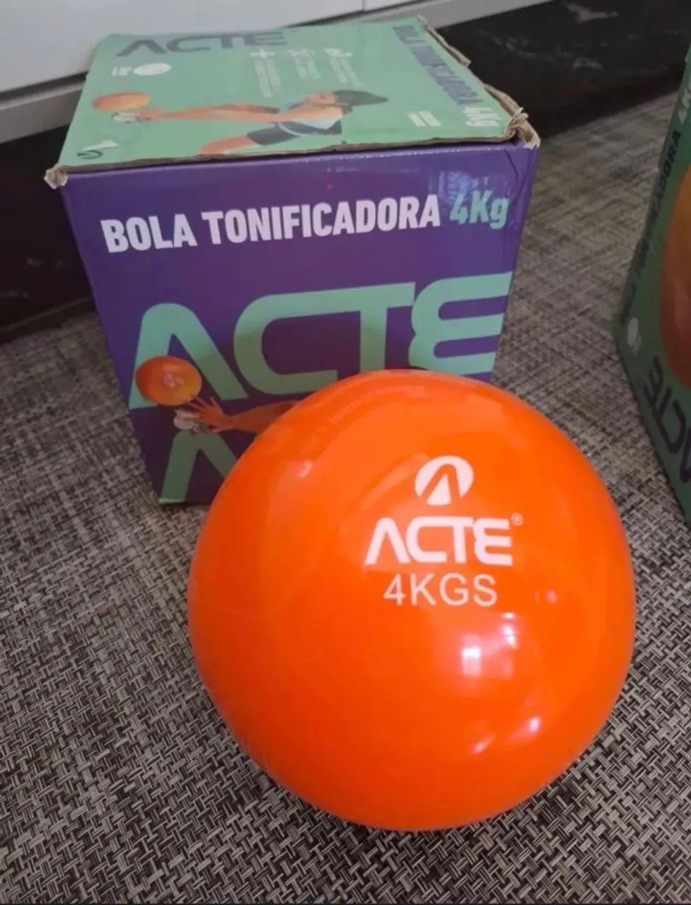 Bola tonificadora Acte 4kg nova - Foto 2