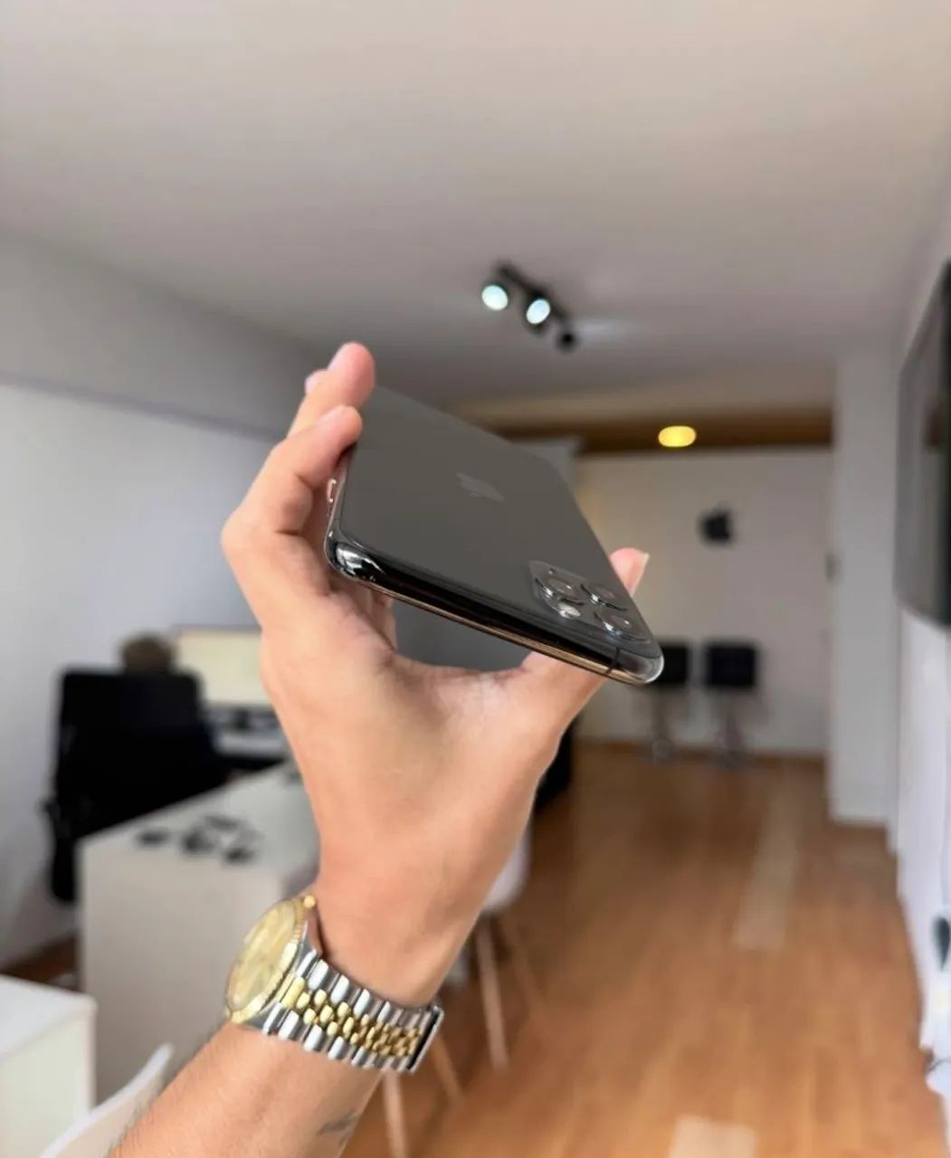 iPhone 11 pro max | estado de novo | analiso troca! - Foto 3