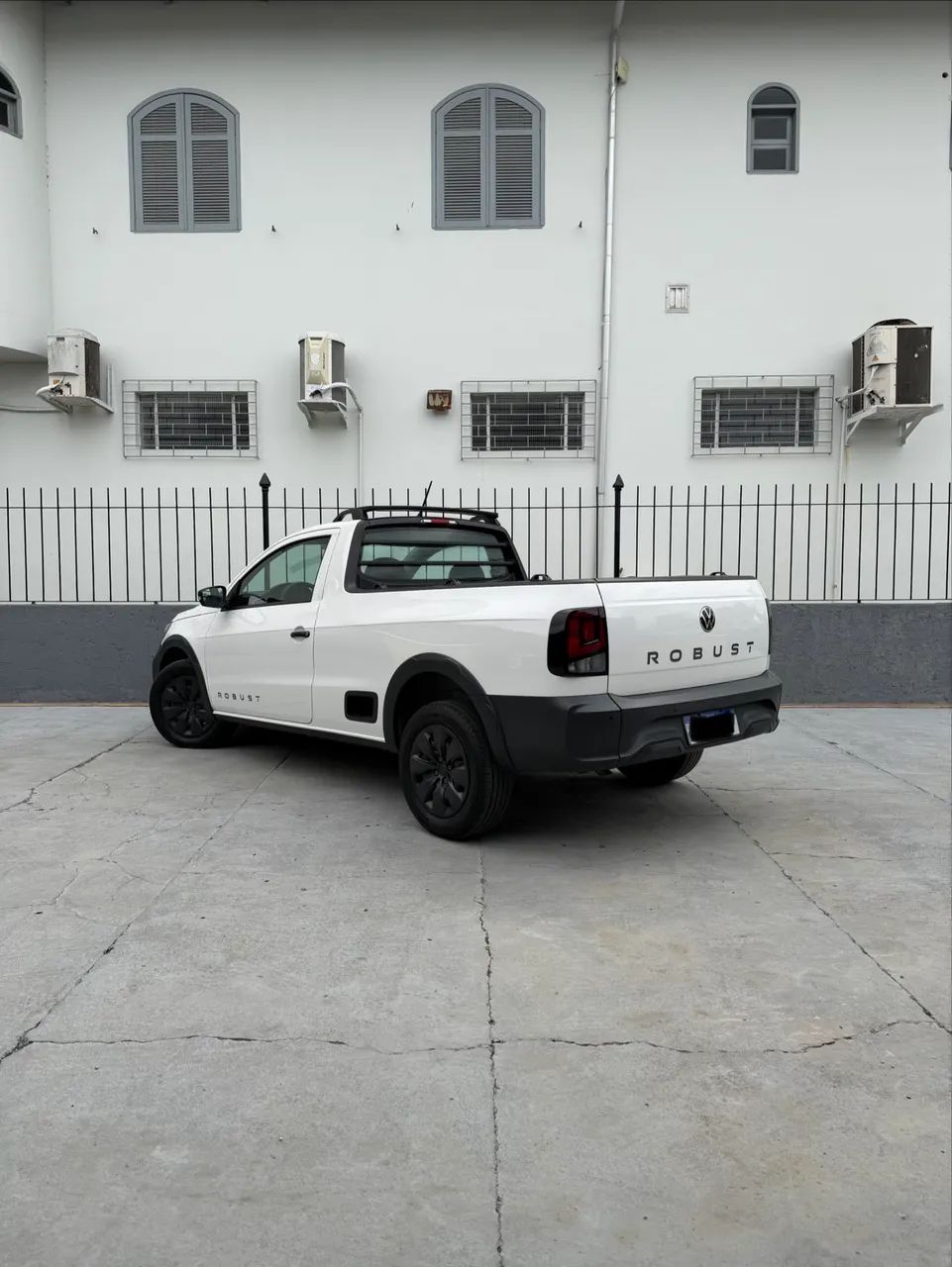 Volkswagen Saveiro Robust 1.6 Total Flex 16V 2025 - Foto 2