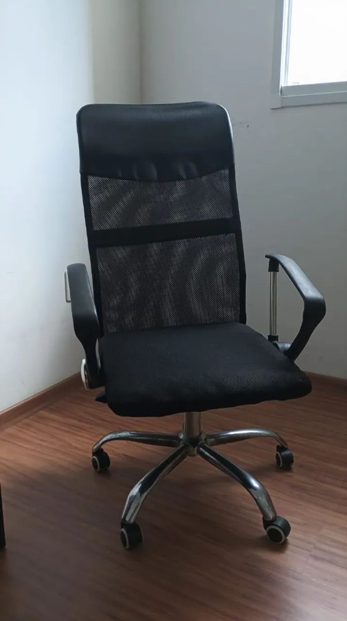 Vendo cadeira escritório  - Foto 4