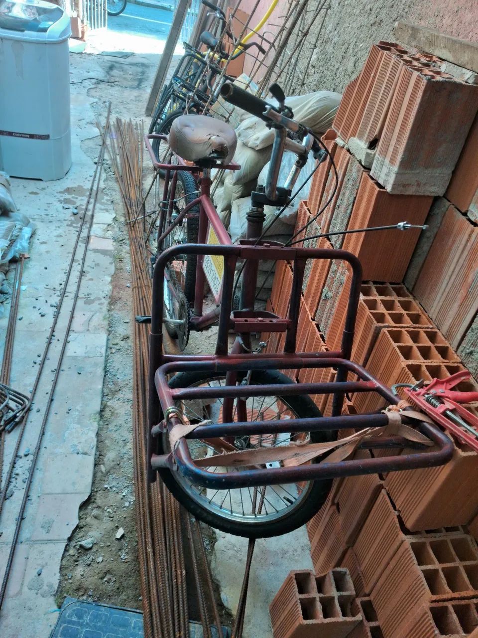  2 Bicicleta Cargueira  - Foto 2