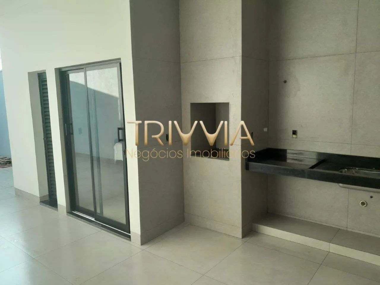 Casa à Venda  3 Quartos, Suíte com Closet e Área Gourmet - Foto 3