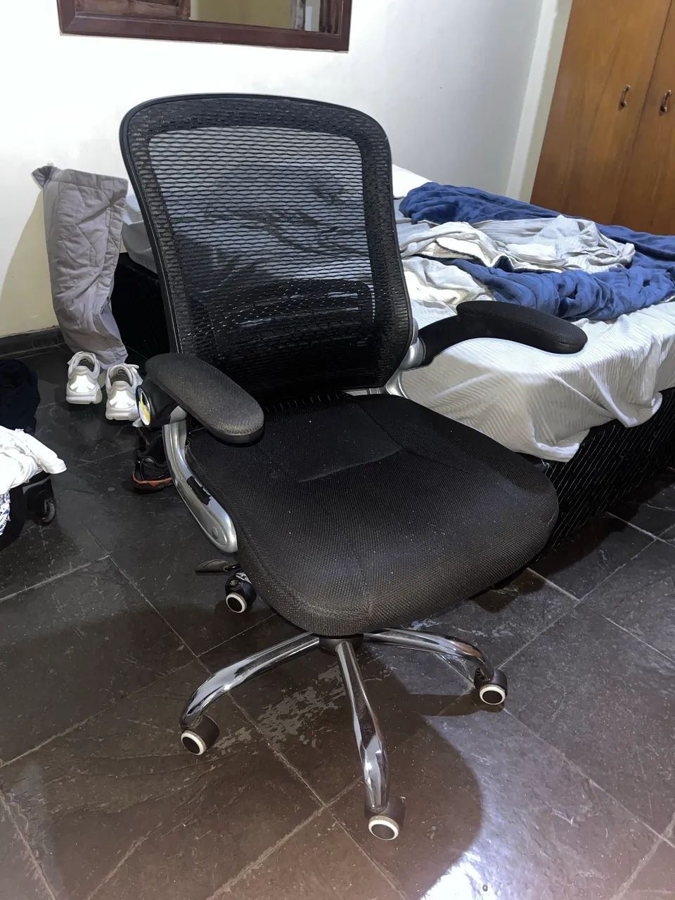 Cadeira escritorio/quarto  - Foto 4
