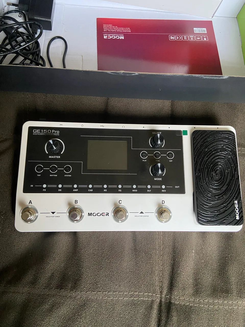 Pedaleira Mooer GE 150 PRO 