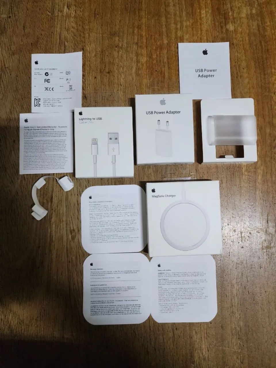 Caixas produtos Apple