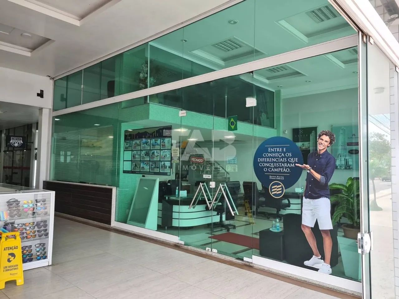 Sala Comercial à Venda em Balneário Camboriú