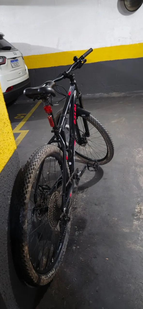 Bicicleta Caloi Explorer Pro preta  - Foto 2