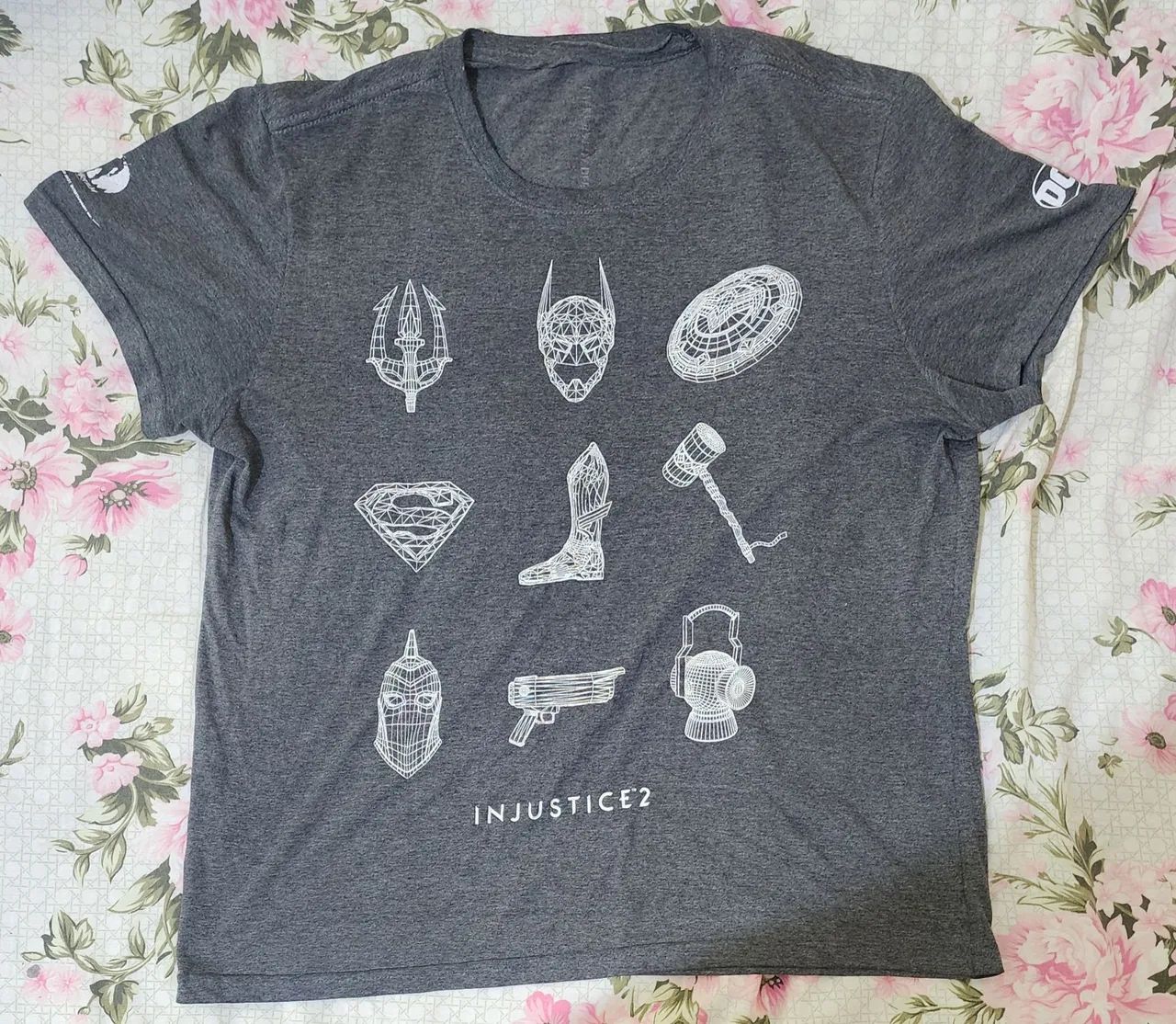 Box Injustice 2 Ps4 + Camiseta - Foto 4