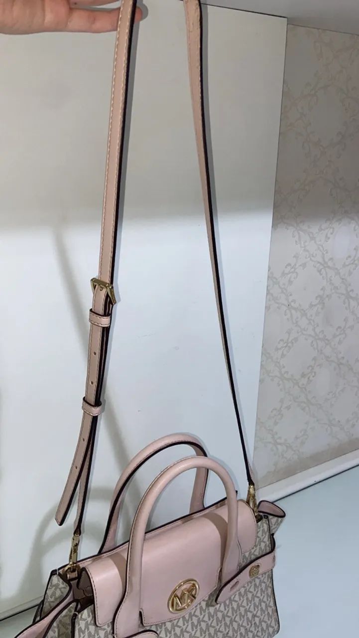 Bolsa Michael Kors Carmen Medium Flap Satchel - Foto 3