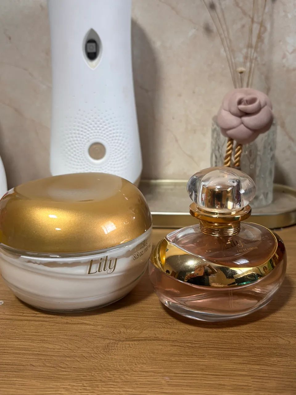 kit creme lily e perfume 75ml - NOVO