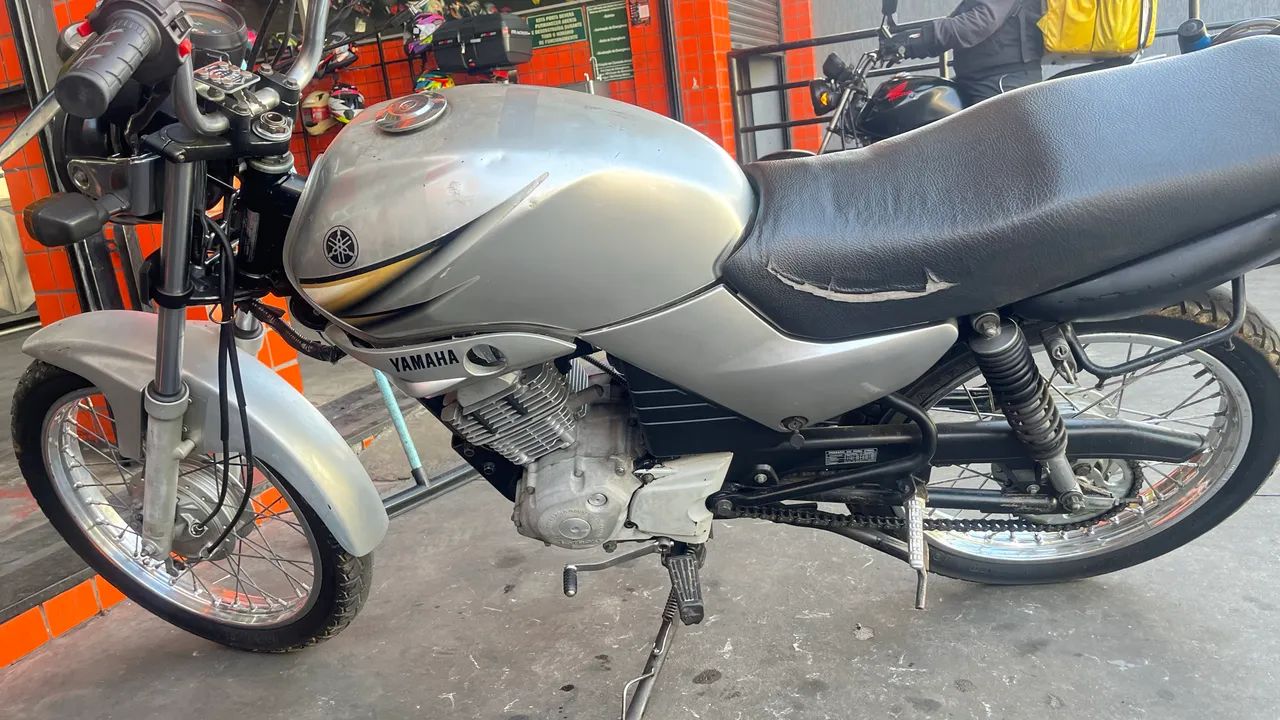 YBR 125k 4800$ - Foto 3