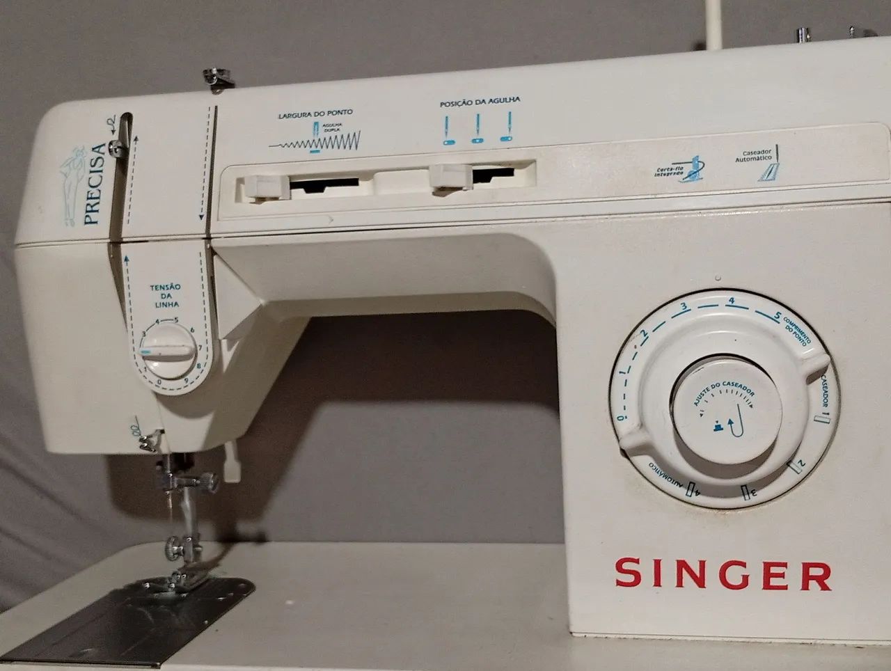 Máquina de costura Singer  - Foto 2