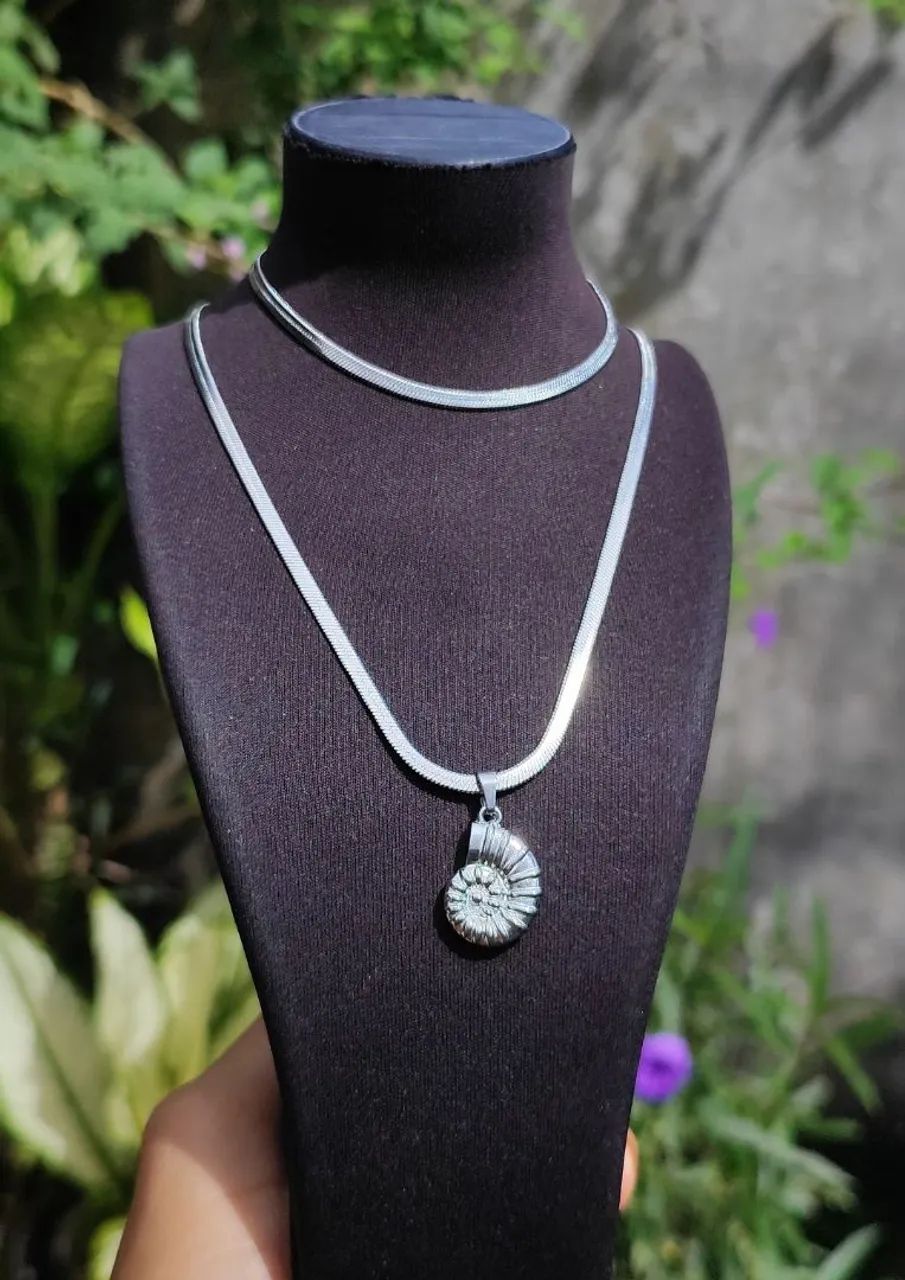 Conjunto pulseira e colar com pingente em Aço Inoxidável  - Foto 2