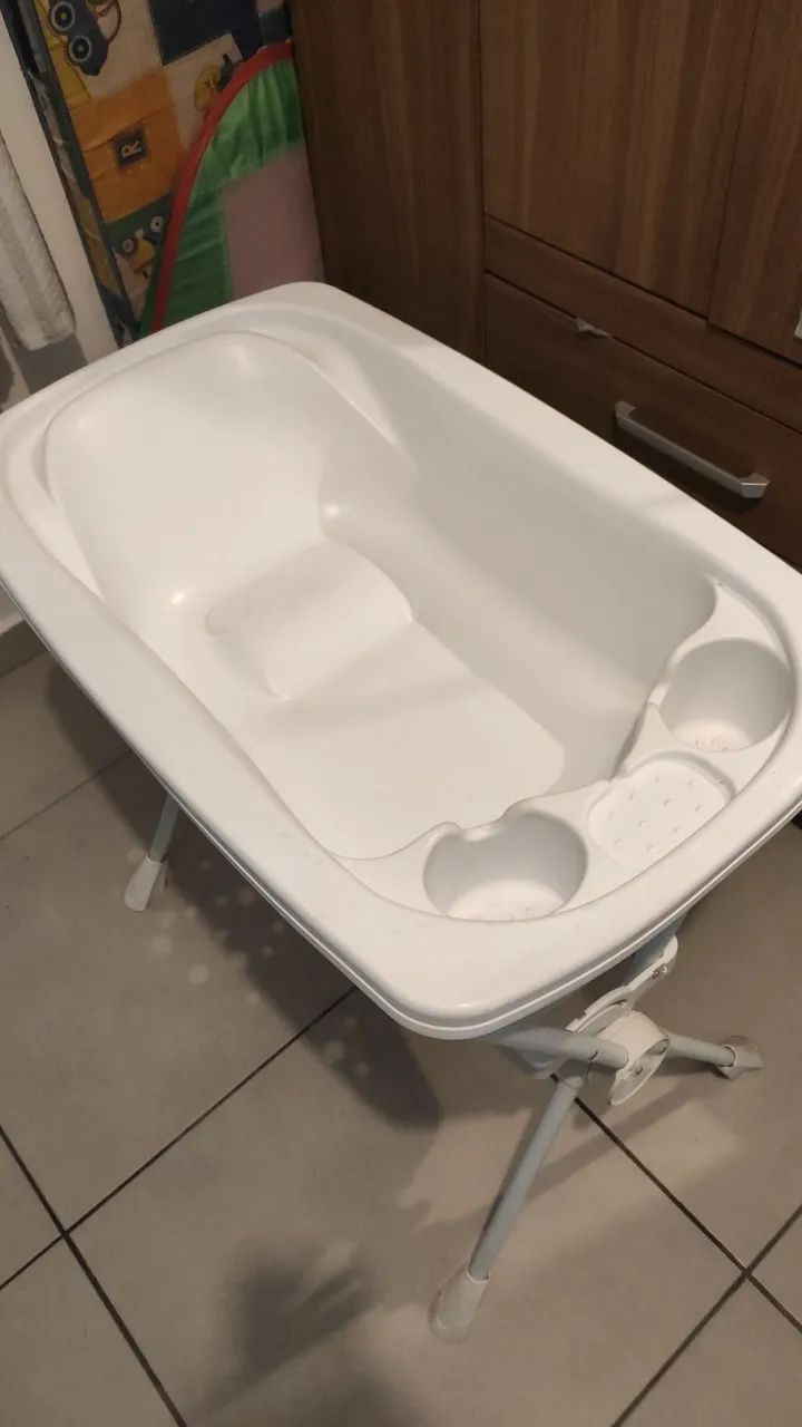 Banheira com suporte 