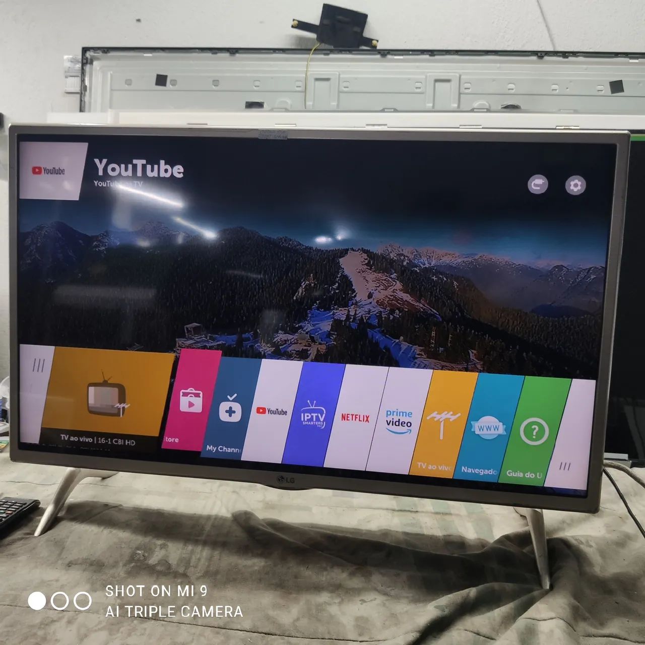 Tv 32 polegadas smart, perfeito funcionamento pouco uso , com 3 meses de garantia  - Foto 2