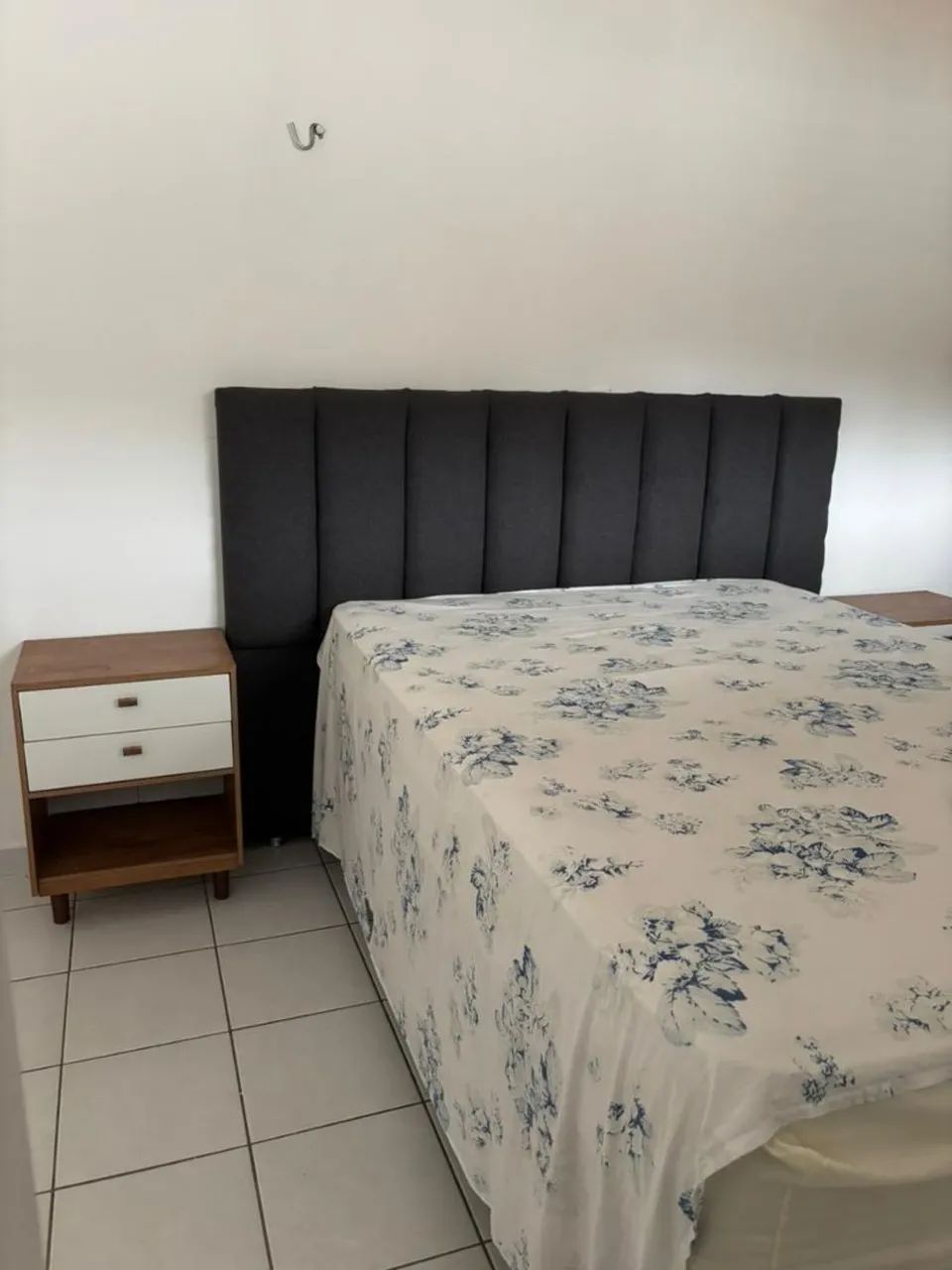 Mesinha de cabeceira  - Foto 2