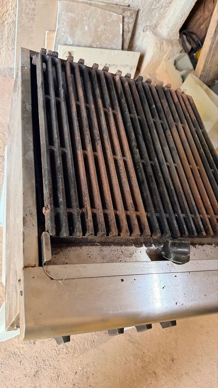Charbroiler Venâncio usada - Foto 4