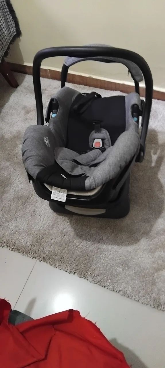 Carrinho mobi com bebe conforto safety 1st usado  - Foto 4