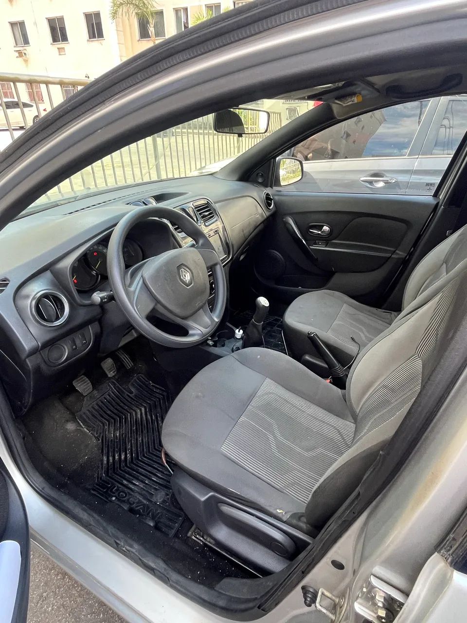 Renault Logan Expression Flex 1.6 16V 4P 2018 - Foto 2