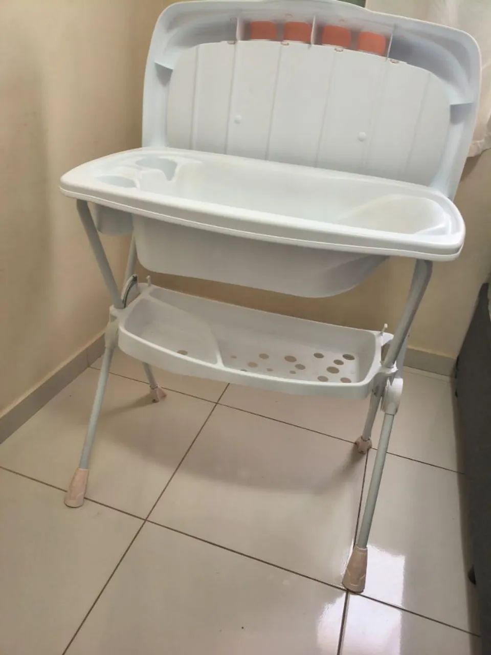 Banheira de bebê Galzerano com trocador 