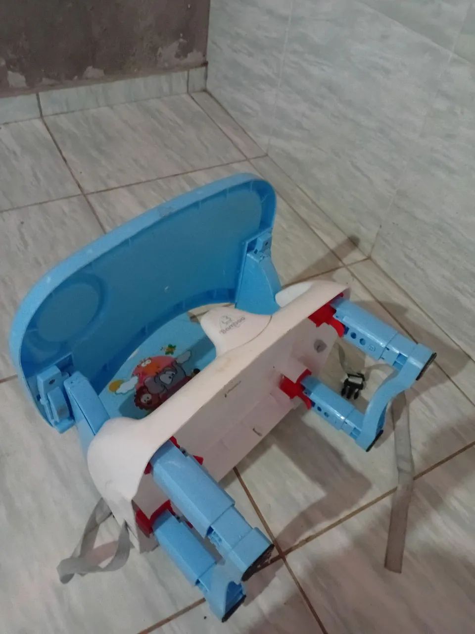 Cadeira alimentação  - Foto 2