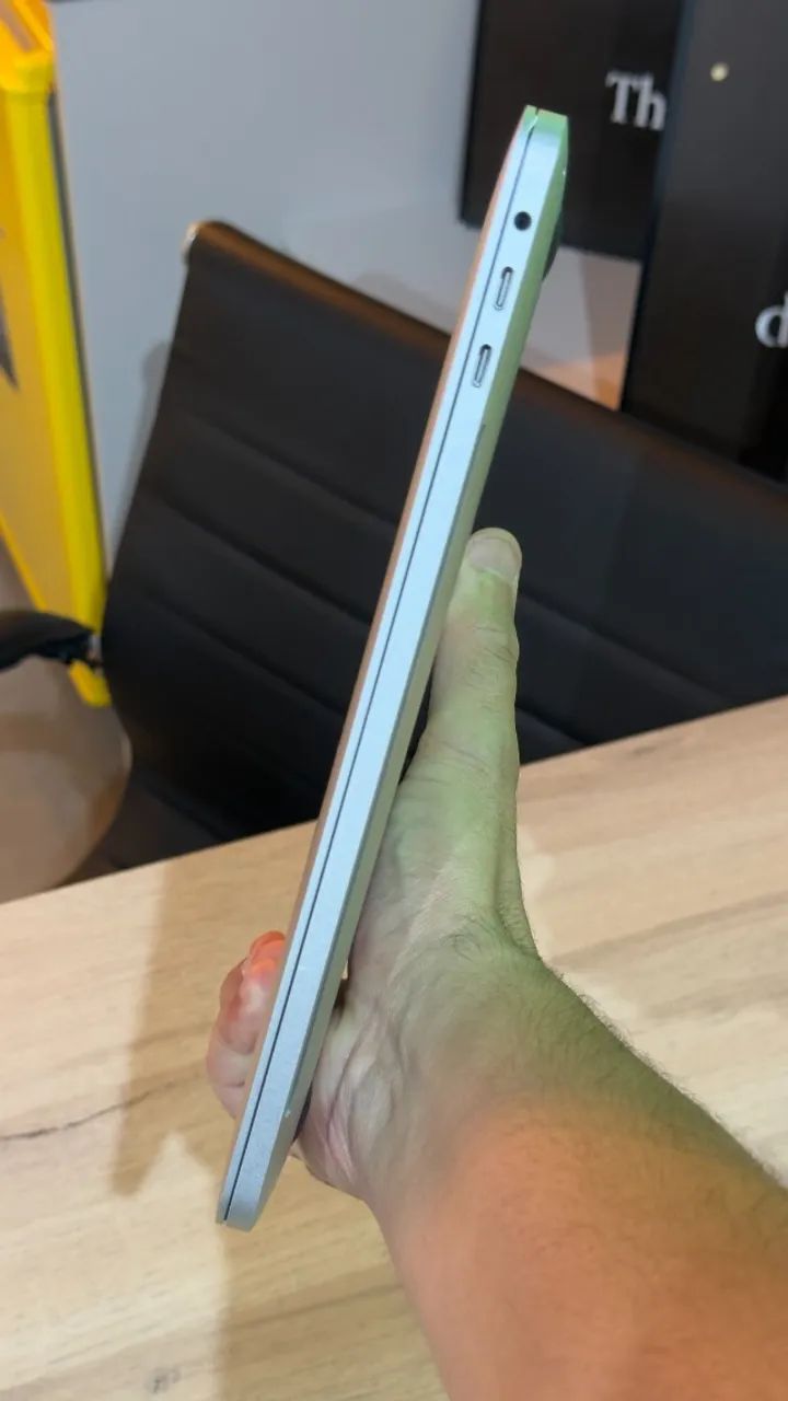 MacBook Pro 2017 | 16GB Ram | Intel Core i7 | 512GB SSD | 15 Pol