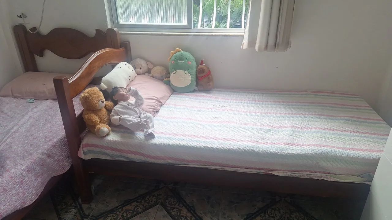 Cama de solteiro de madeira maciça  - Foto 5